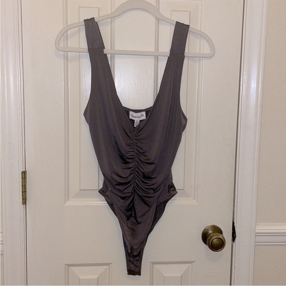 Bodysuit NWT Size Medium Steel Brown/Gray - Picture 1 of 5